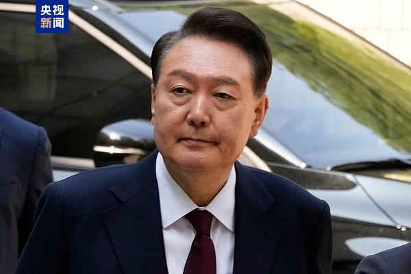 贝盈网 在野党总统候选人李在明来势汹汹 韩执政党能否“尹”退为进？